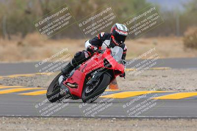 media/Sep-10-2022-SoCal Trackdays (Sat) [[a5bf35bb4a]]/Turn 6 (1140am)/